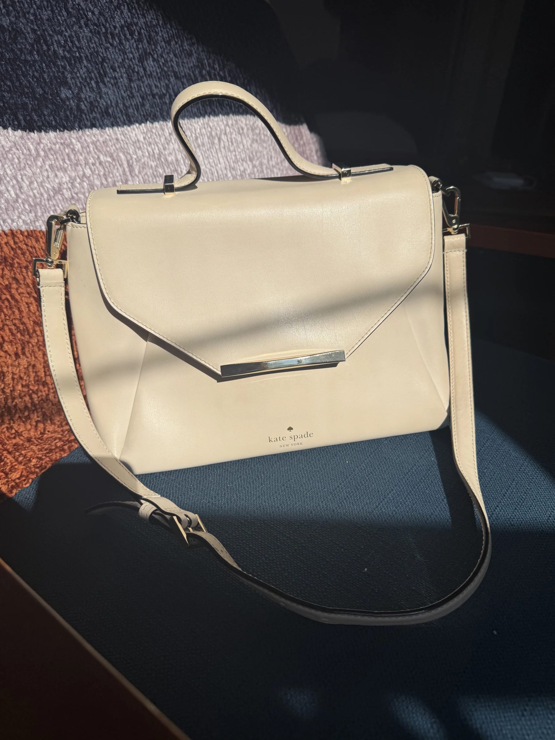 Kate Spade - Sacoche taille moyenne Kate Spade seconde main