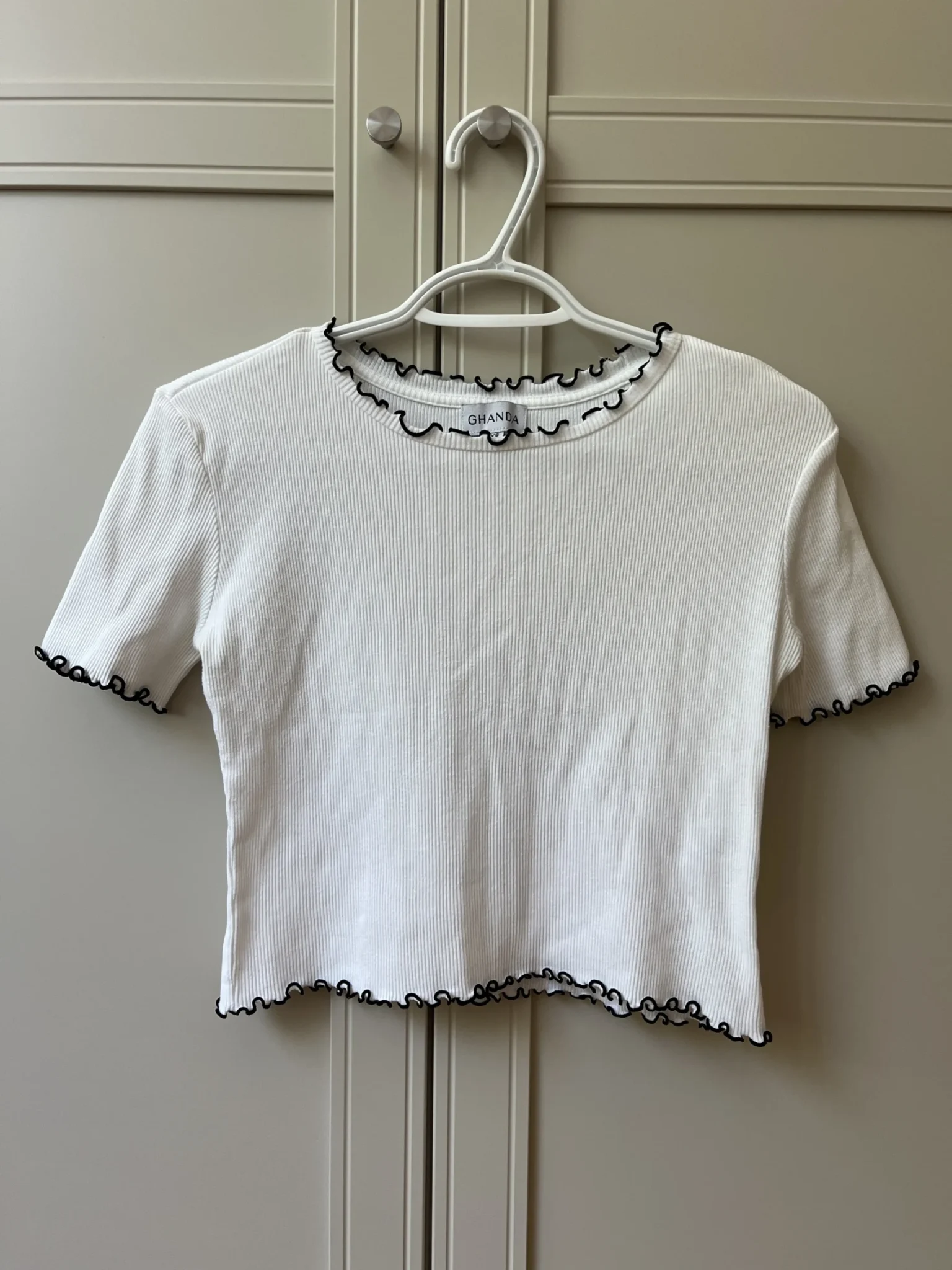 Featured image for T shirt côtelé blanc