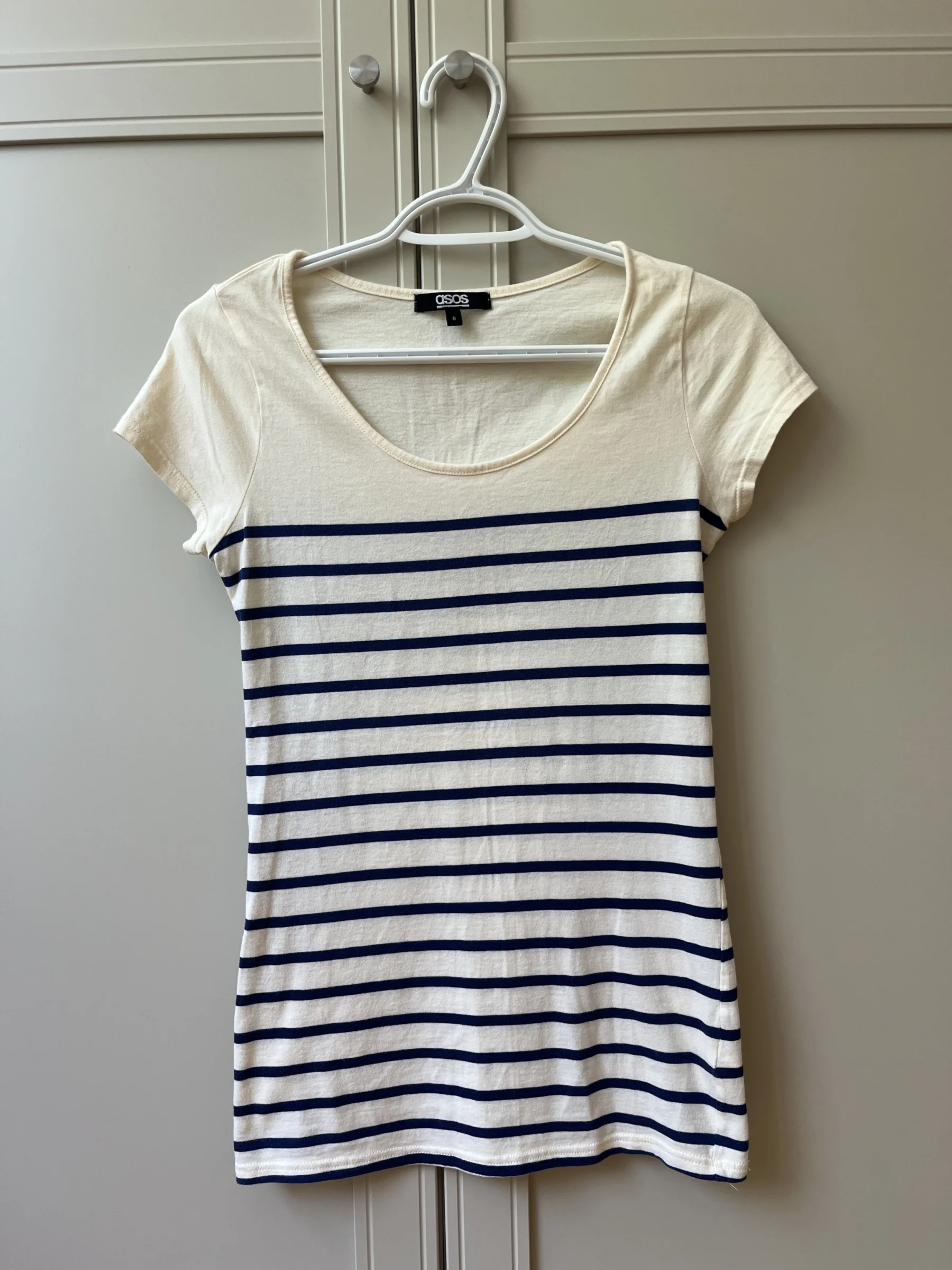 T-shirt beige rayé bleu marin ASOS seconde main
