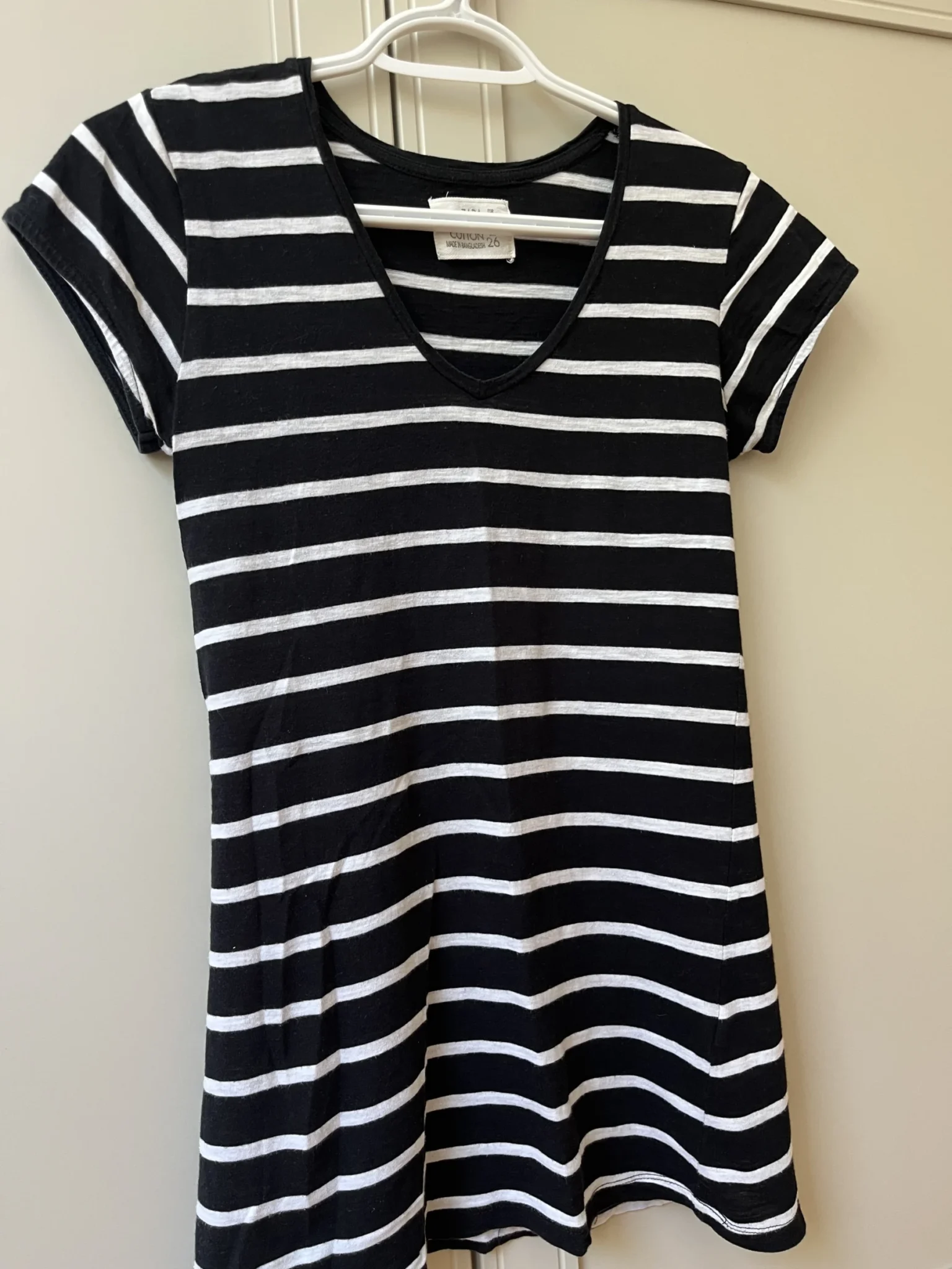 Image for T-shirt noir rayé blanc Zara