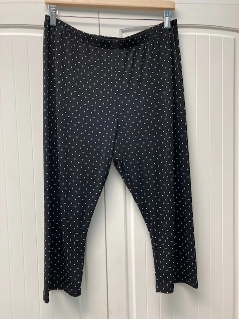 Featured image for FLYING7 mid-calf leggings
