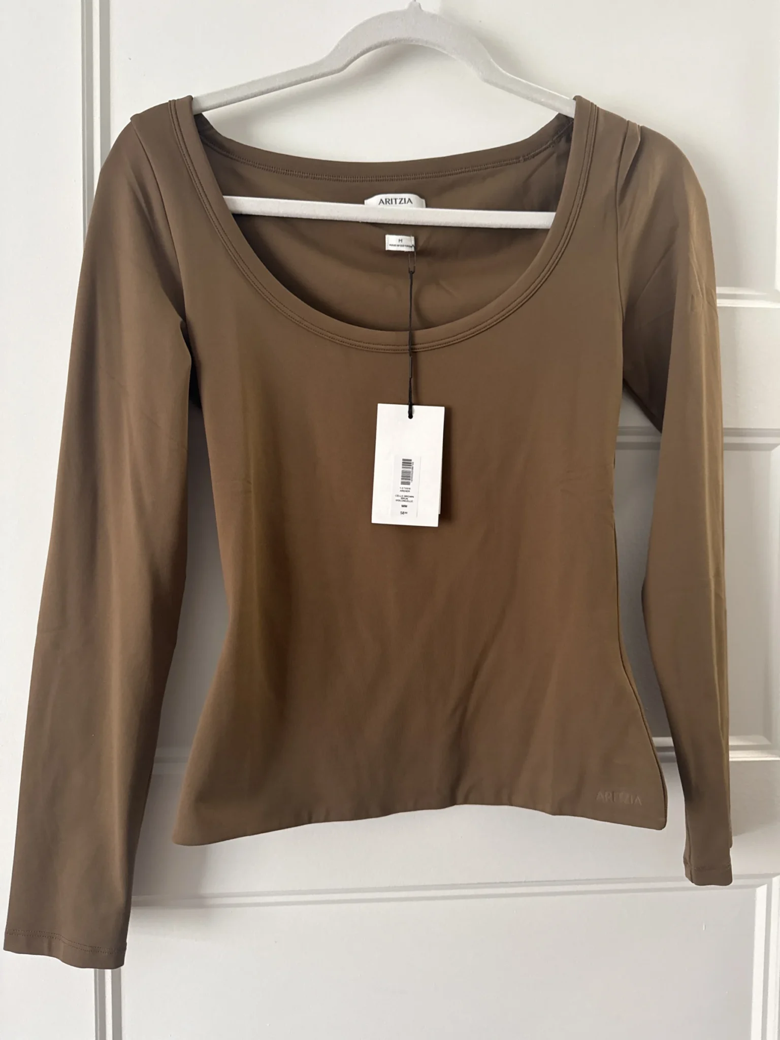 Featured image for New Aritzia top