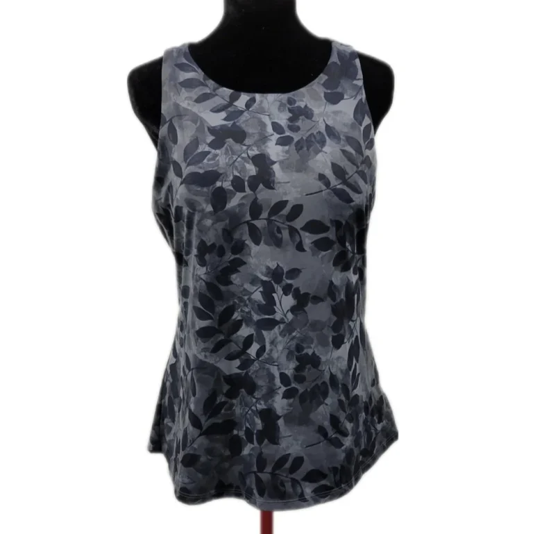 Featured image for Old Navy sports bra top with built-in bra, size XL