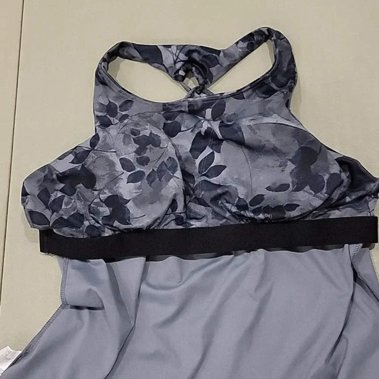 Image for Old Navy sports bra top with built-in bra, size XL