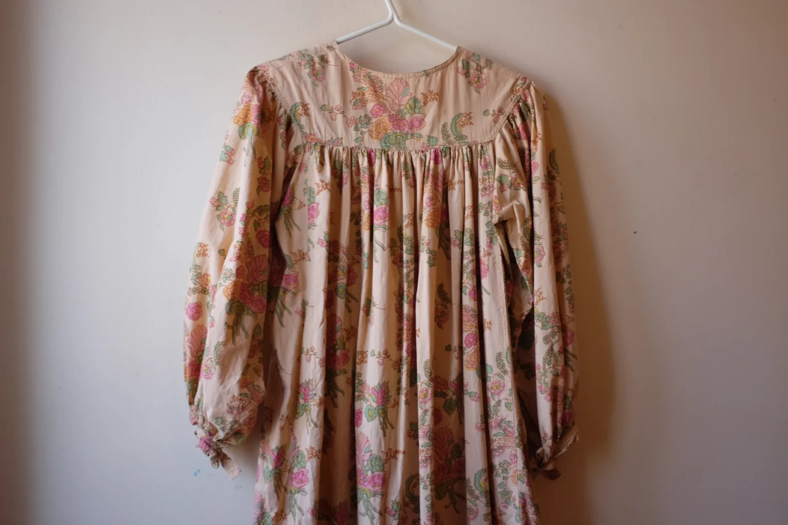 Image for Robe en coton faite main
