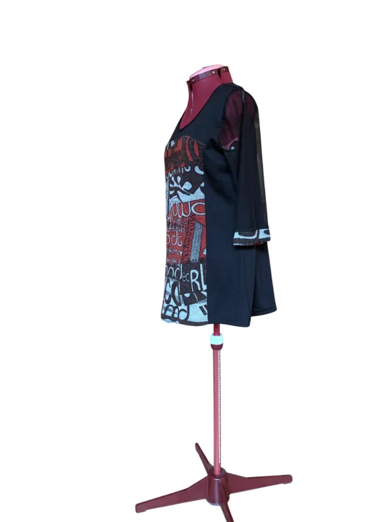 Image for ARDOISE – Haut noir et rouge avec manches 3/4 en maille – Taille L