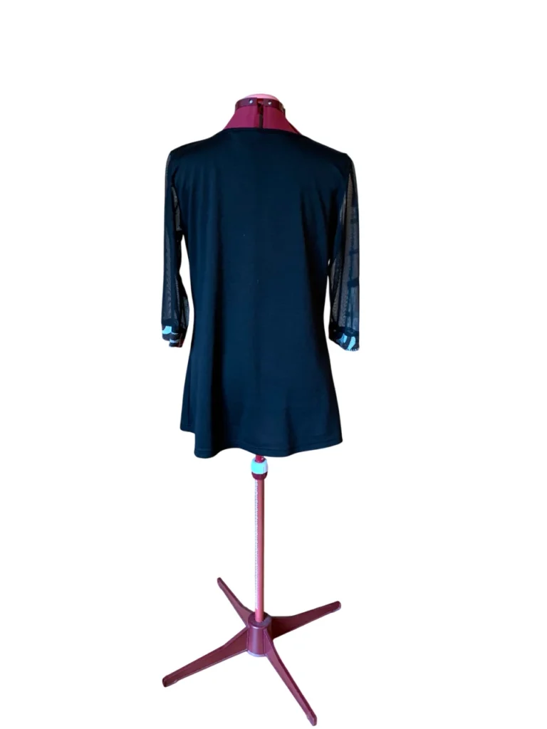 Image for ARDOISE – Haut noir et rouge avec manches 3/4 en maille – Taille L