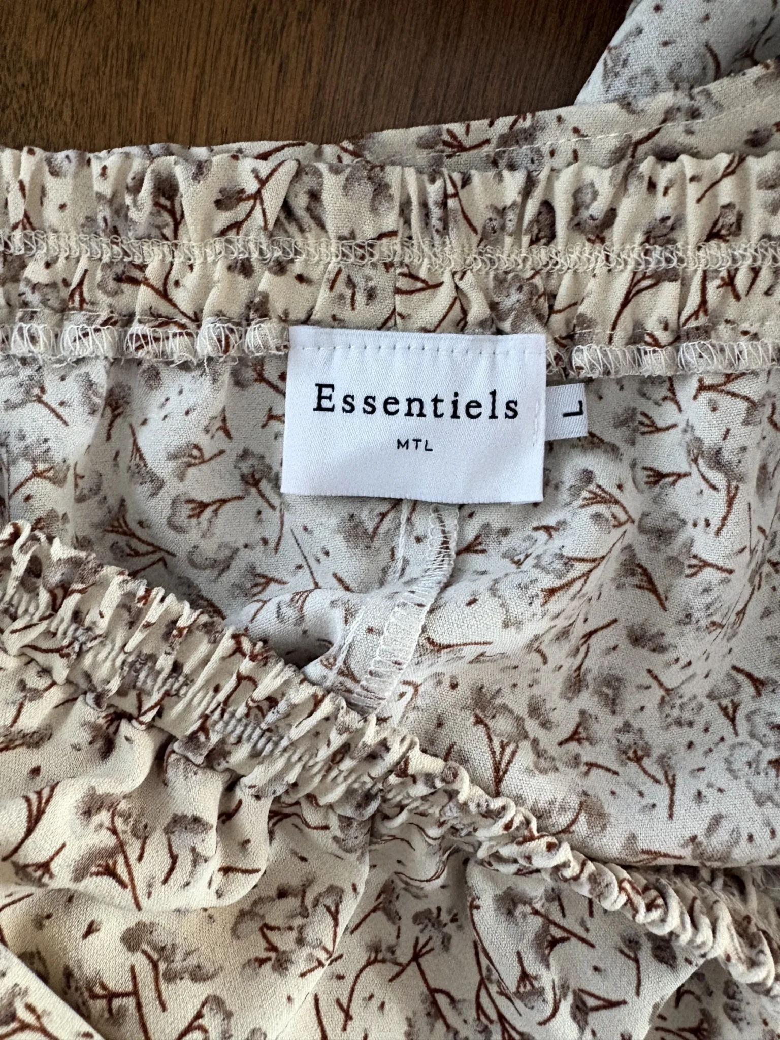 Image for Essentiels co short skirt