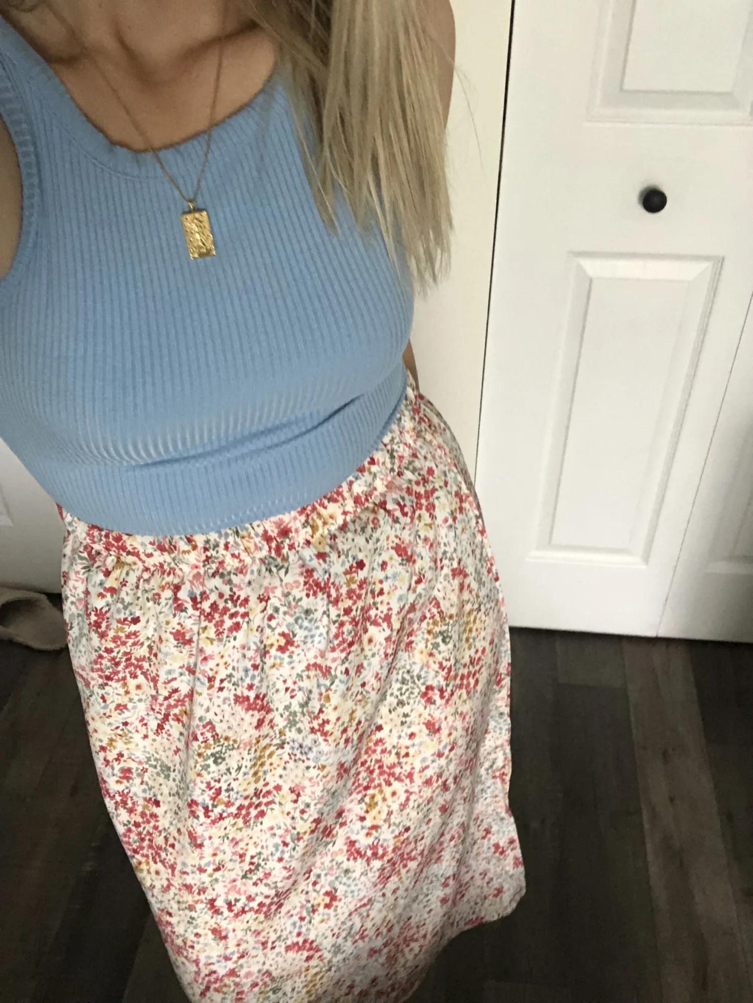 Image for Dailystory floral skirt