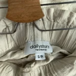 Thumbnail for Dailystory short Gisèle