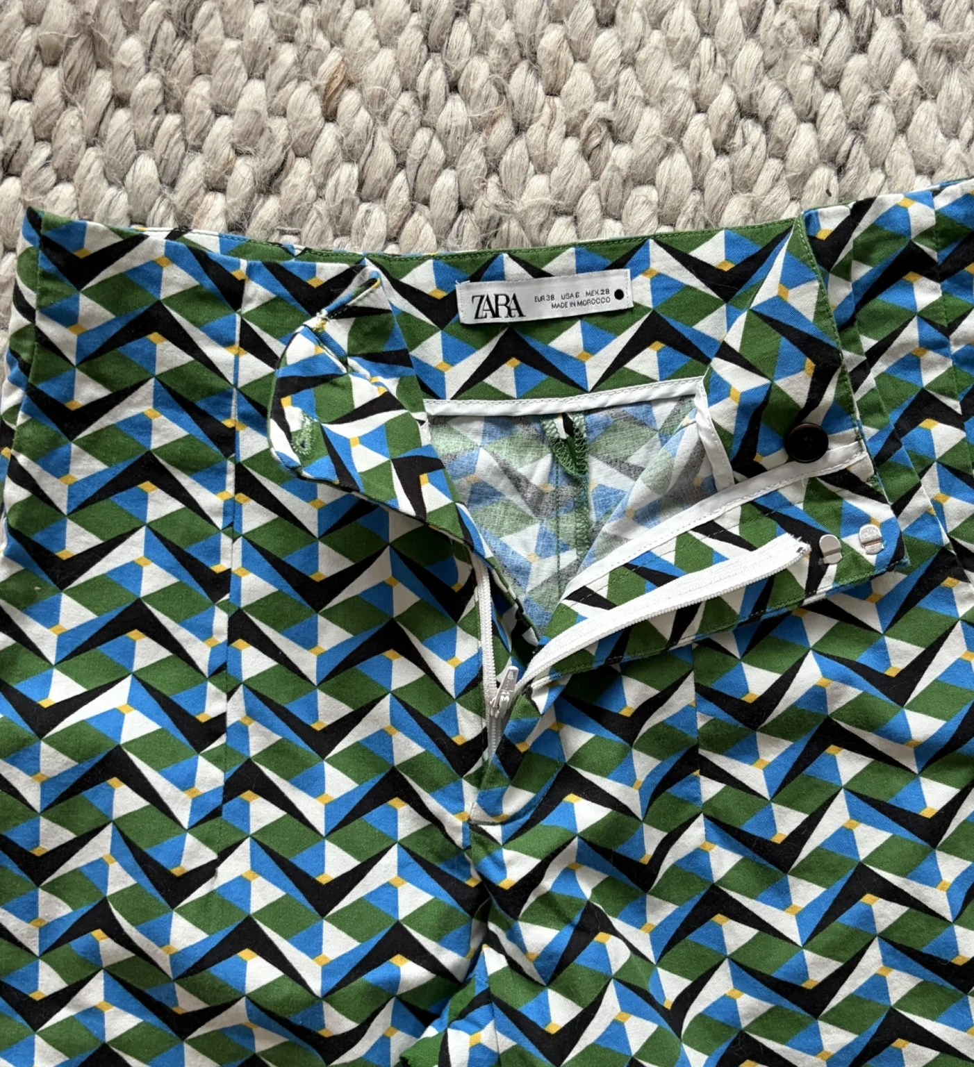 Image for Multicoloured shorts
