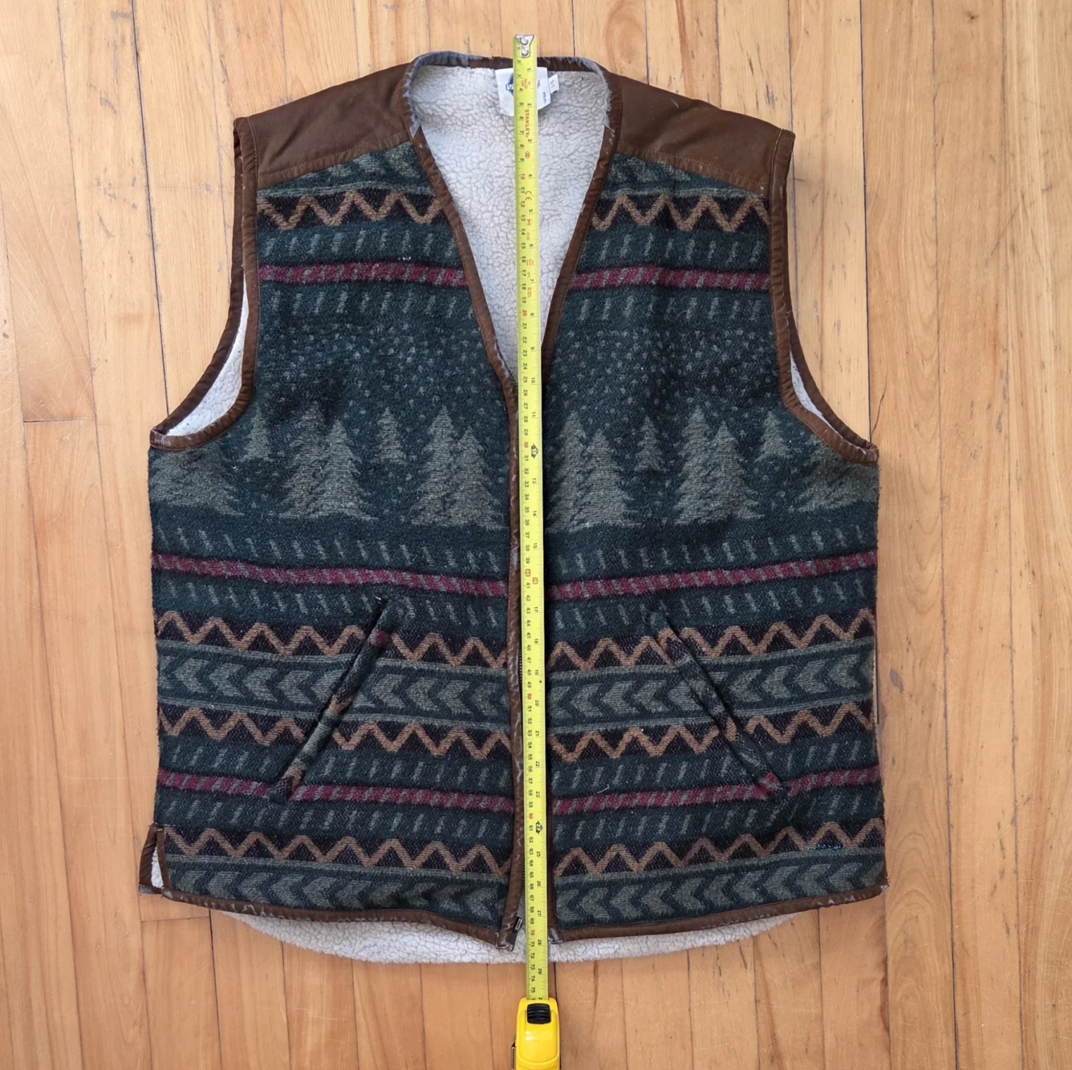 Image for Sleeveless jacket
