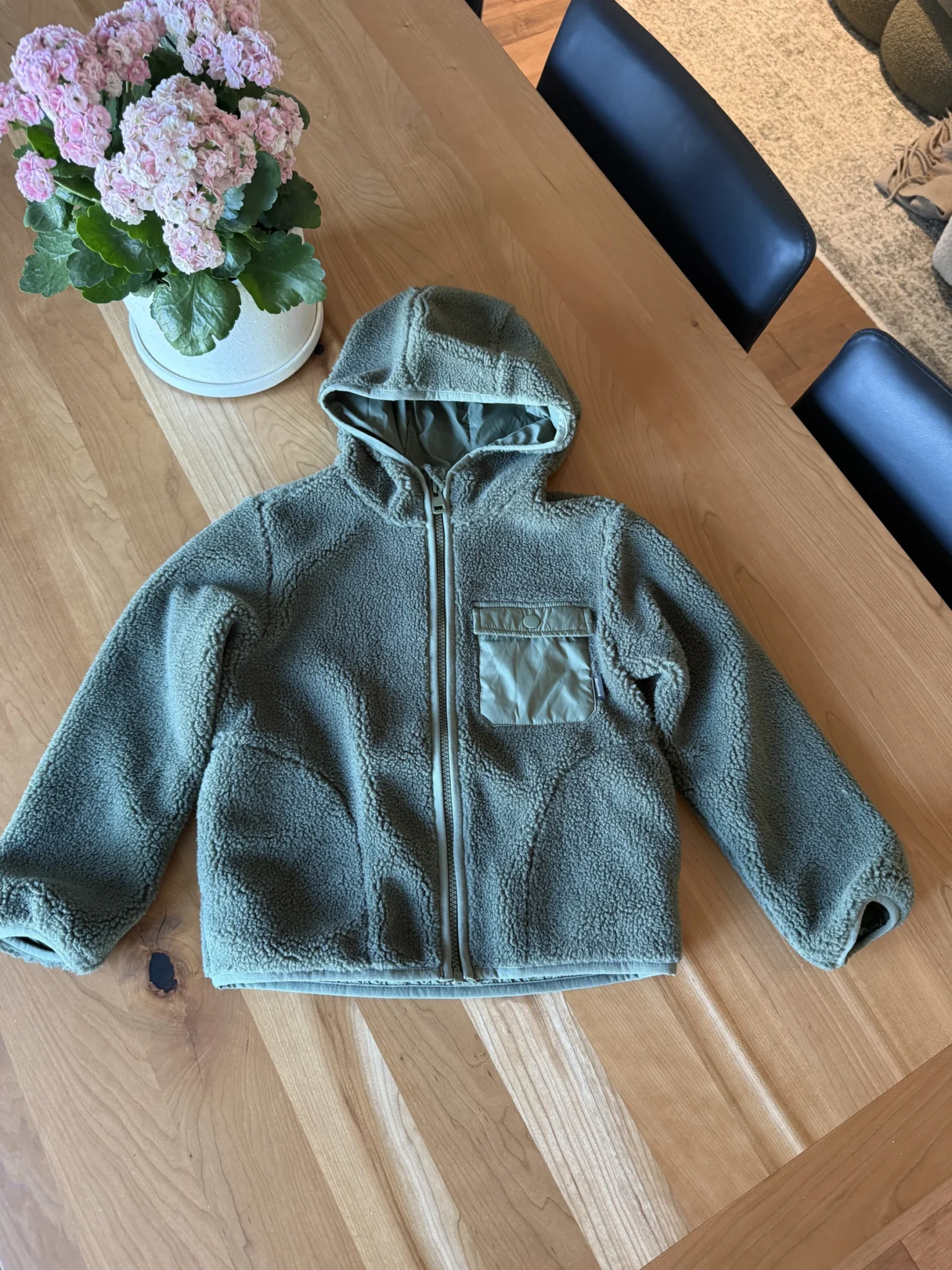 Featured image for Manteau mi-saison vert