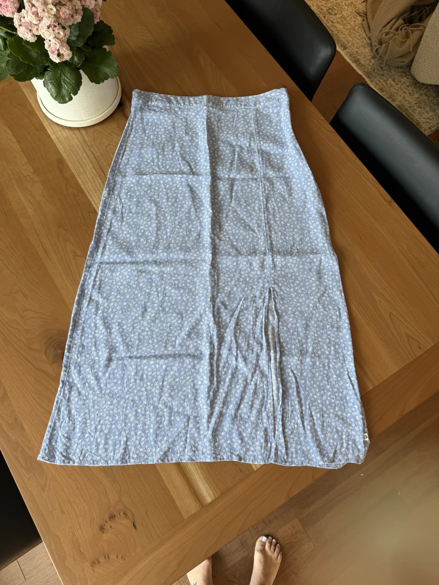Featured image for Blue skirt with white flowers