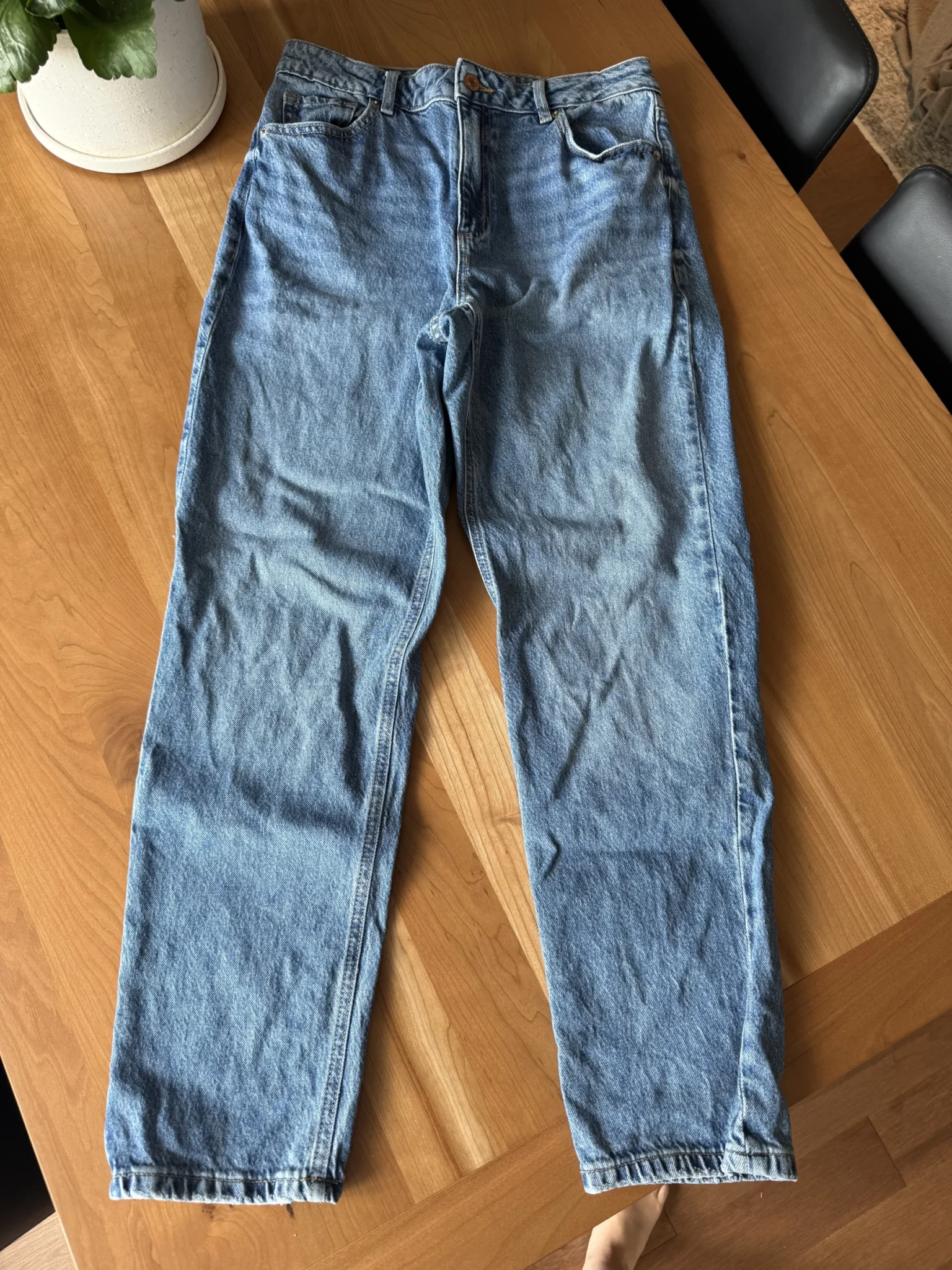 Featured image for Claudia mom jeans from Dynamite