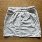 Featured thumbnail for Jupe en corduroy