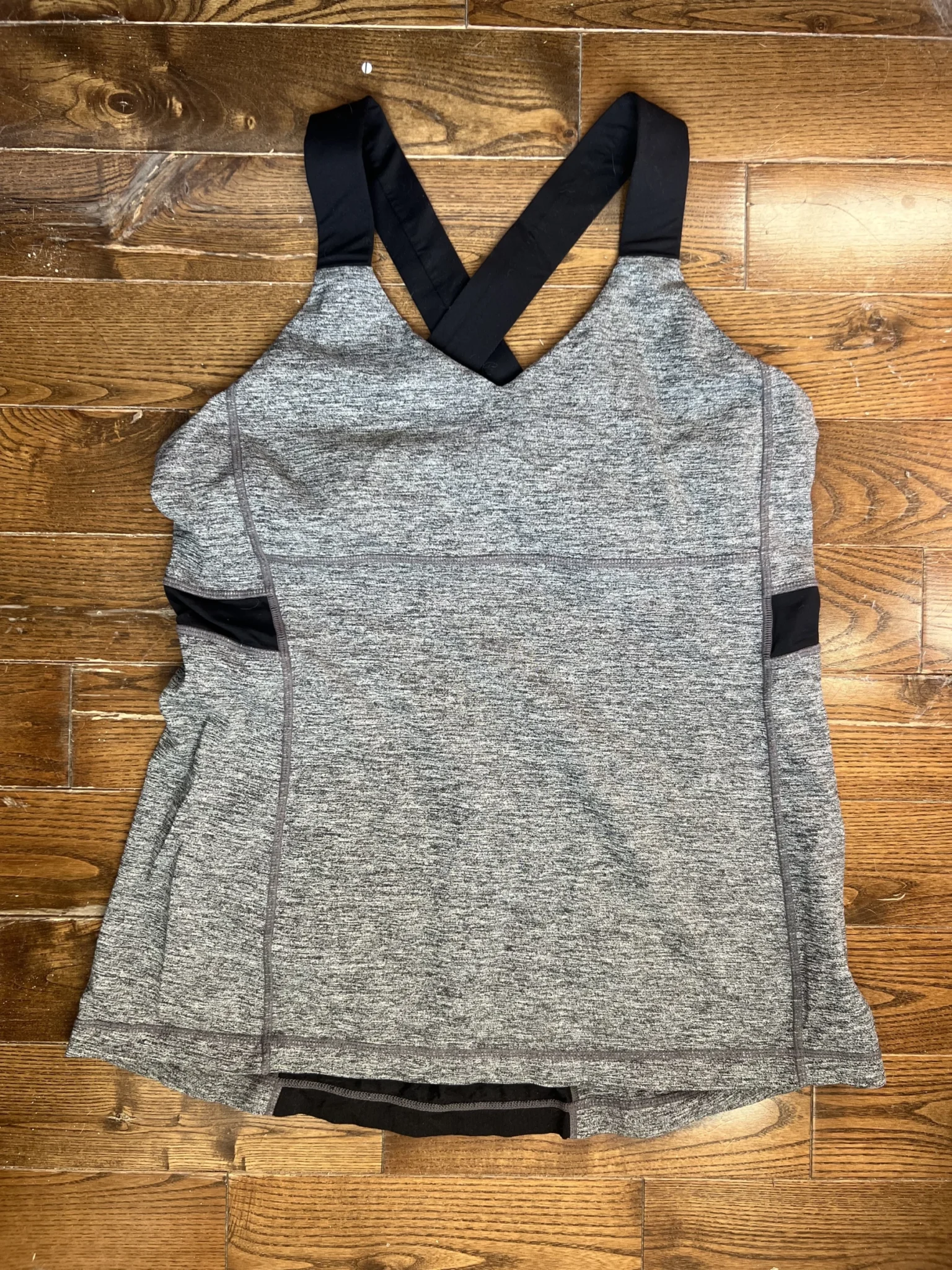 Featured image for Camisole sport Lululemon
