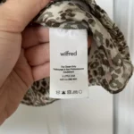 Thumbnail for 100% Soie! Top Wilfred Aritzia motif léopard kaki et rose taille S