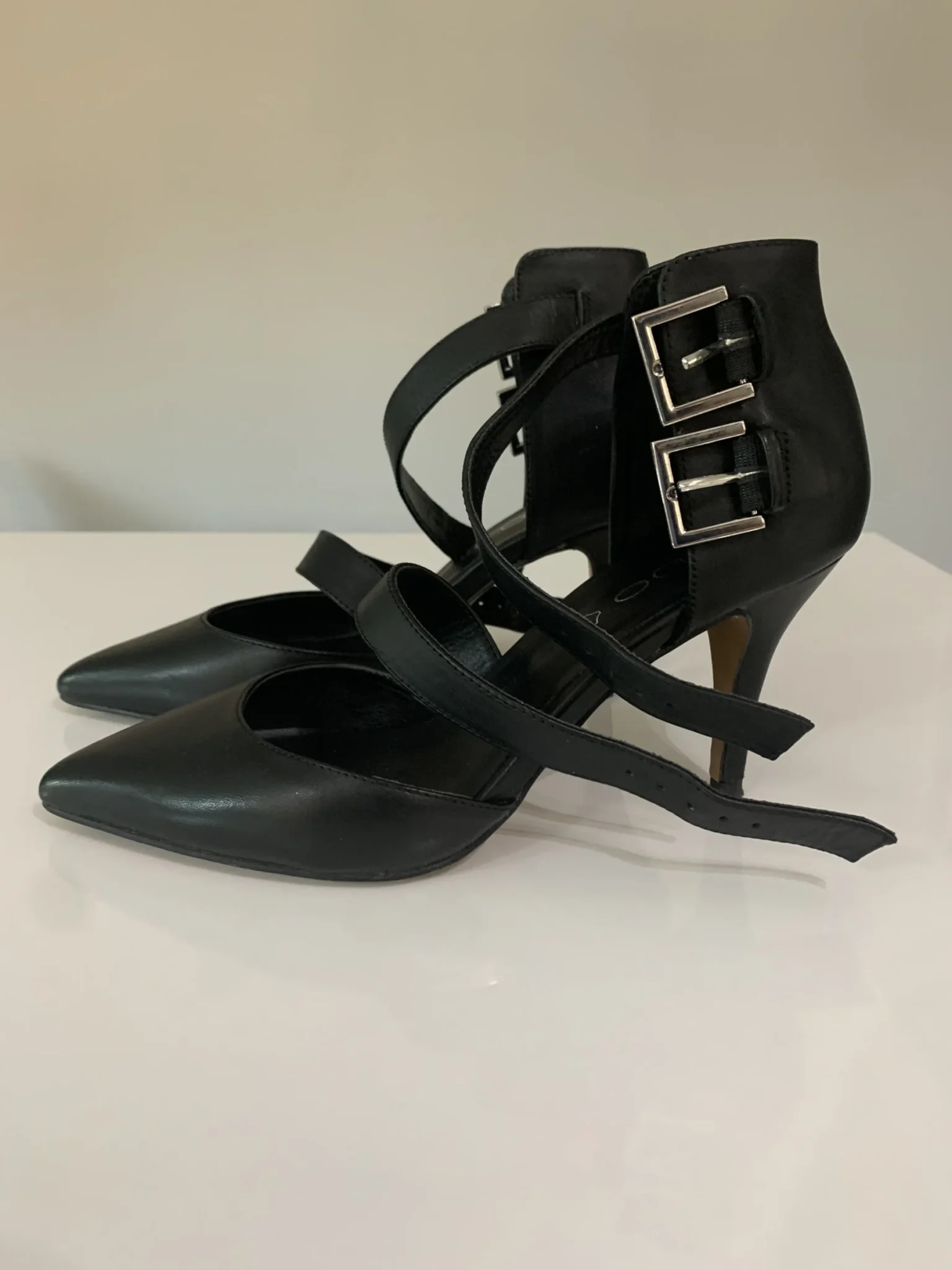 Image for Souliers Escarpins élégants