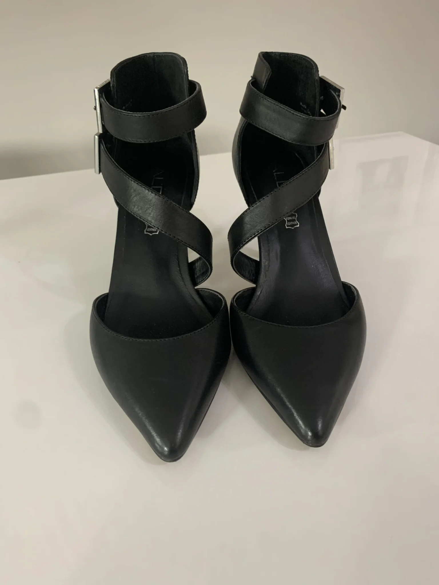 Image for Souliers Escarpins élégants