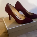 Featured thumbnail for Talons Michael Kors burgundy