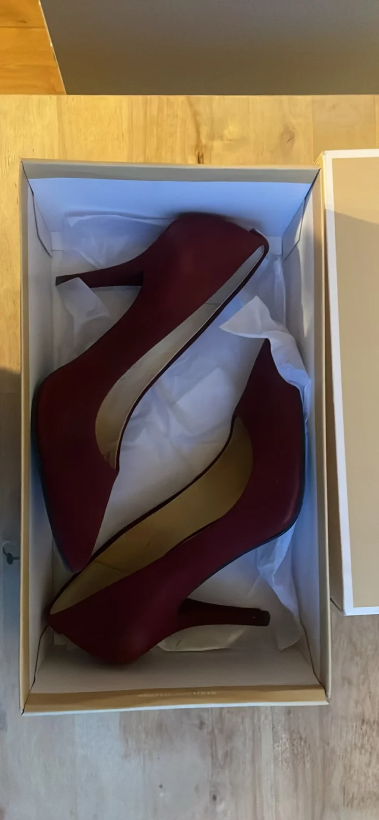 Image for Talons Michael Kors burgundy