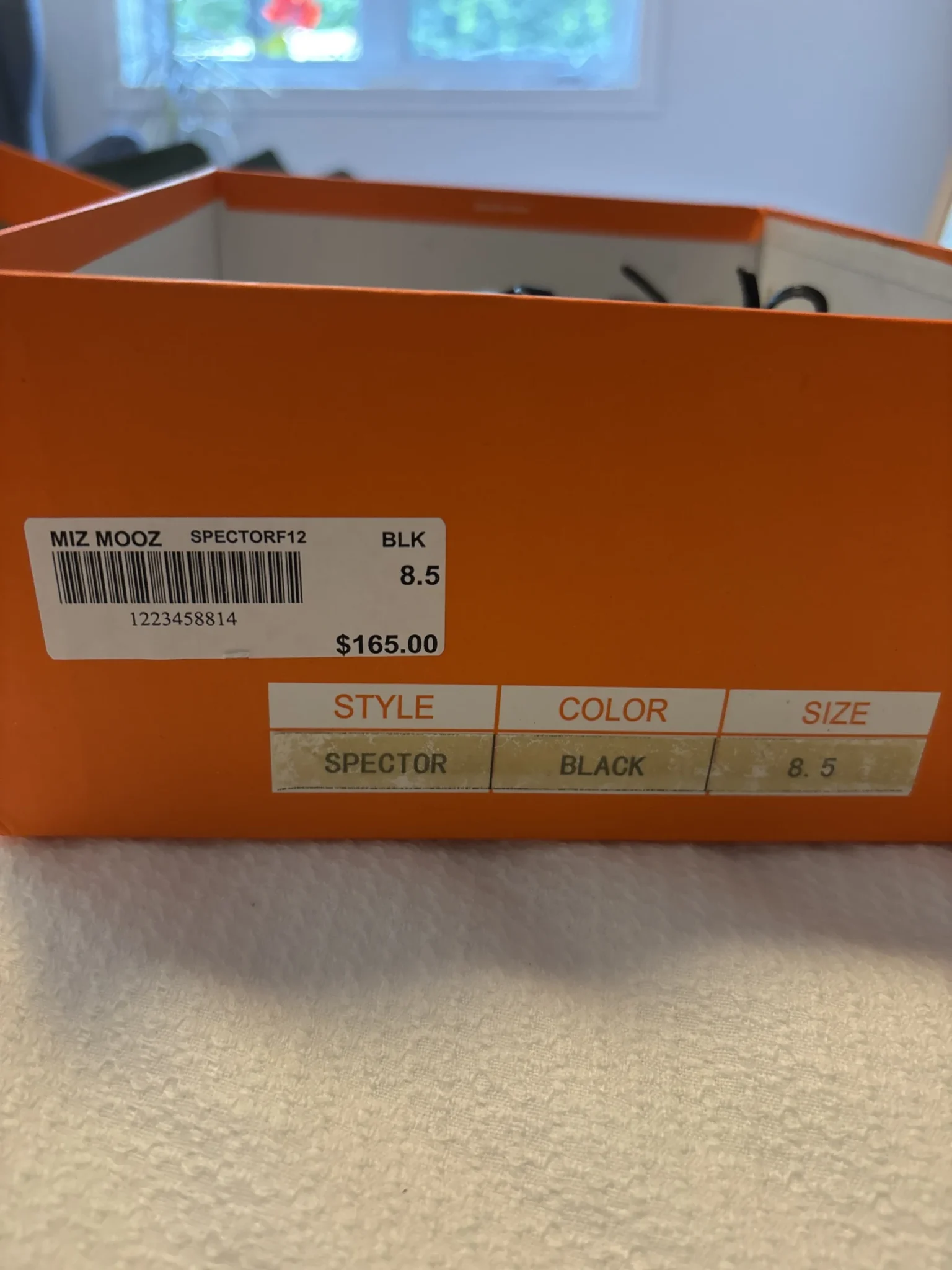 Image for Chaussures noir à talon Miz Mooz jamais portées
