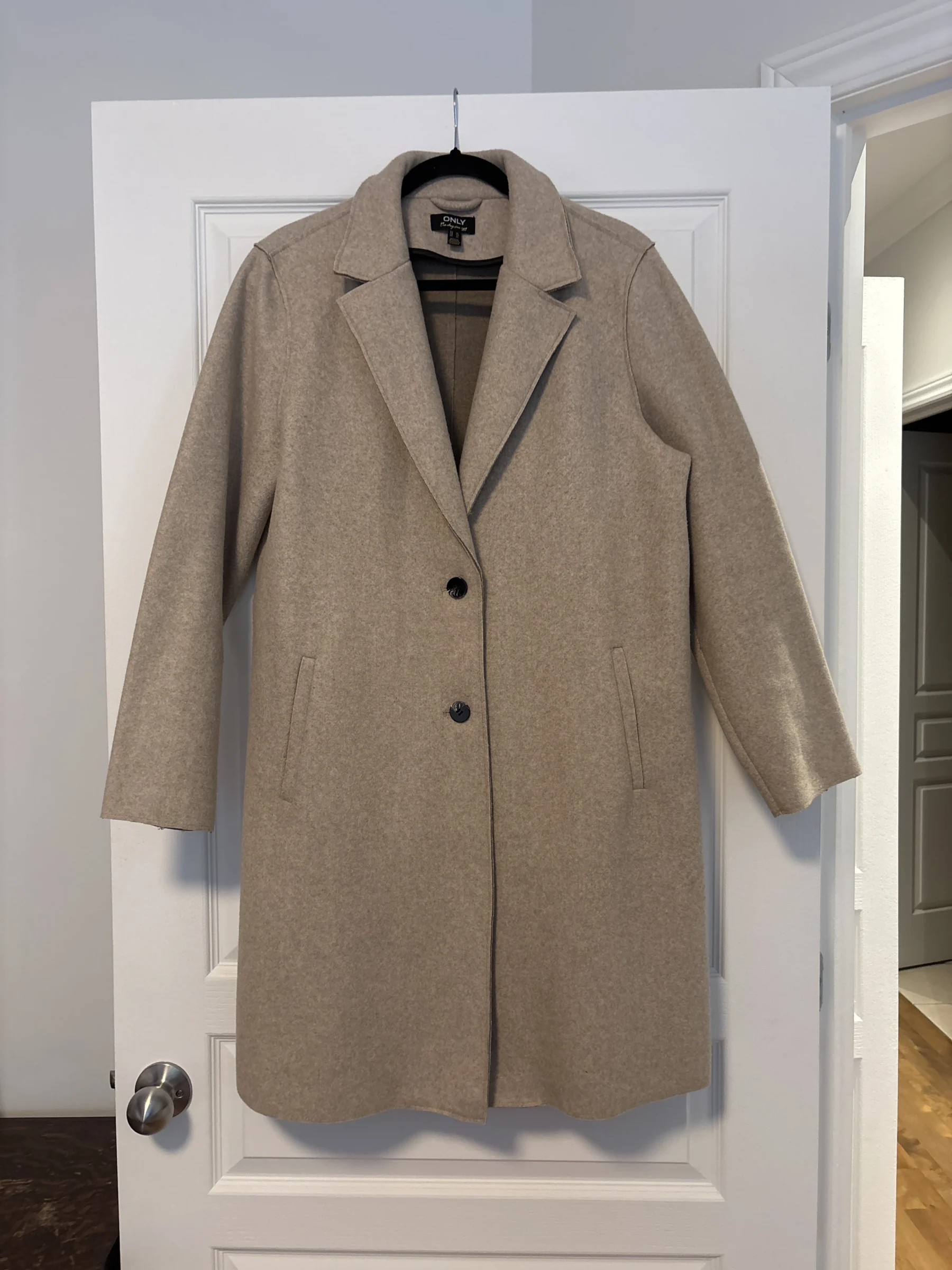 Manteau d’automne beige mi-long Only seconde main