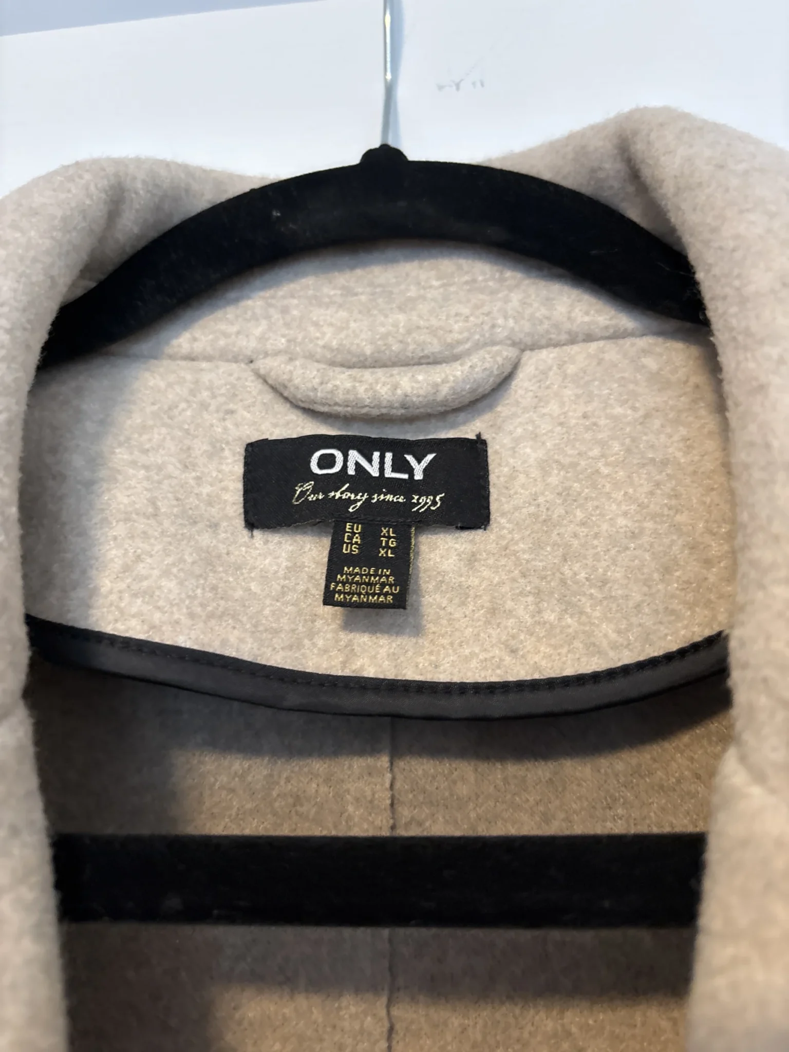 Image for Manteau d’automne beige mi-long