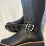 Thumbnail for Bottes d’hiver hautes neuves