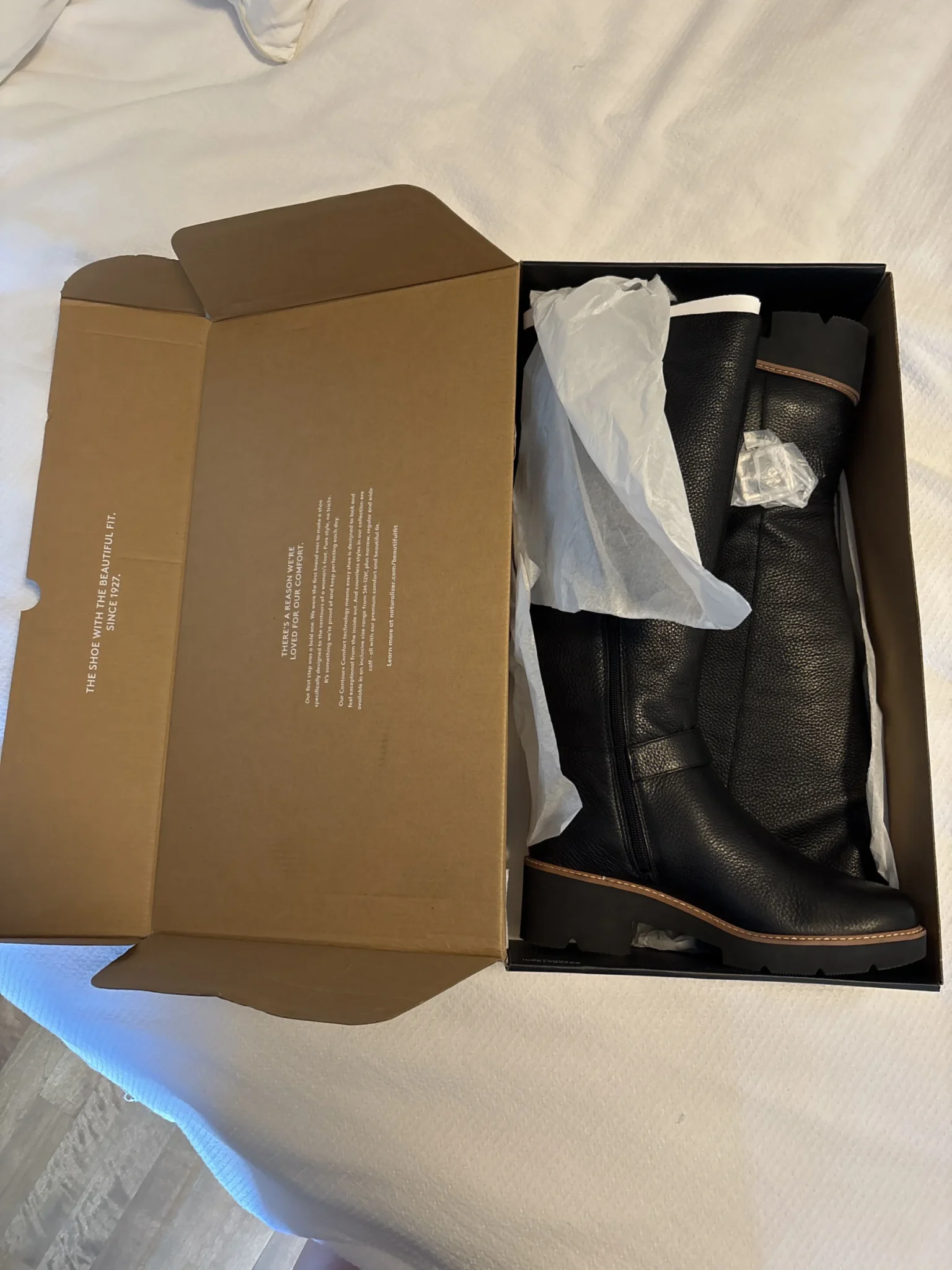 Image for Bottes d’hiver hautes neuves