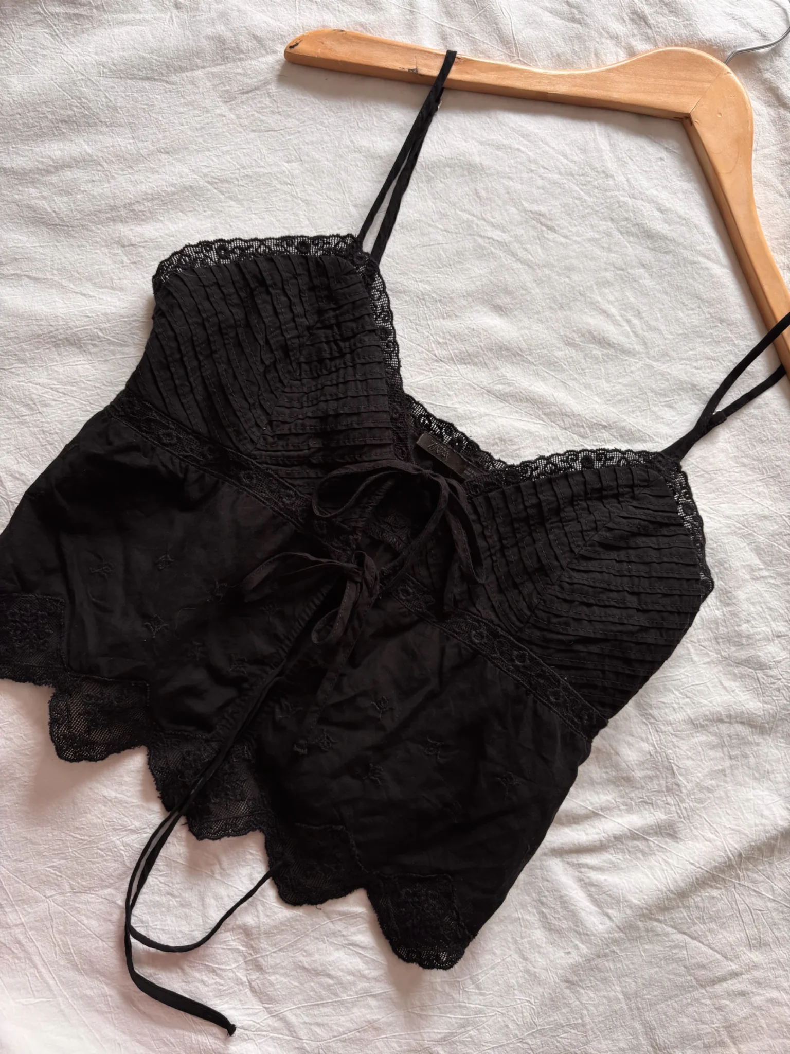 Image for Cami lacée Zara