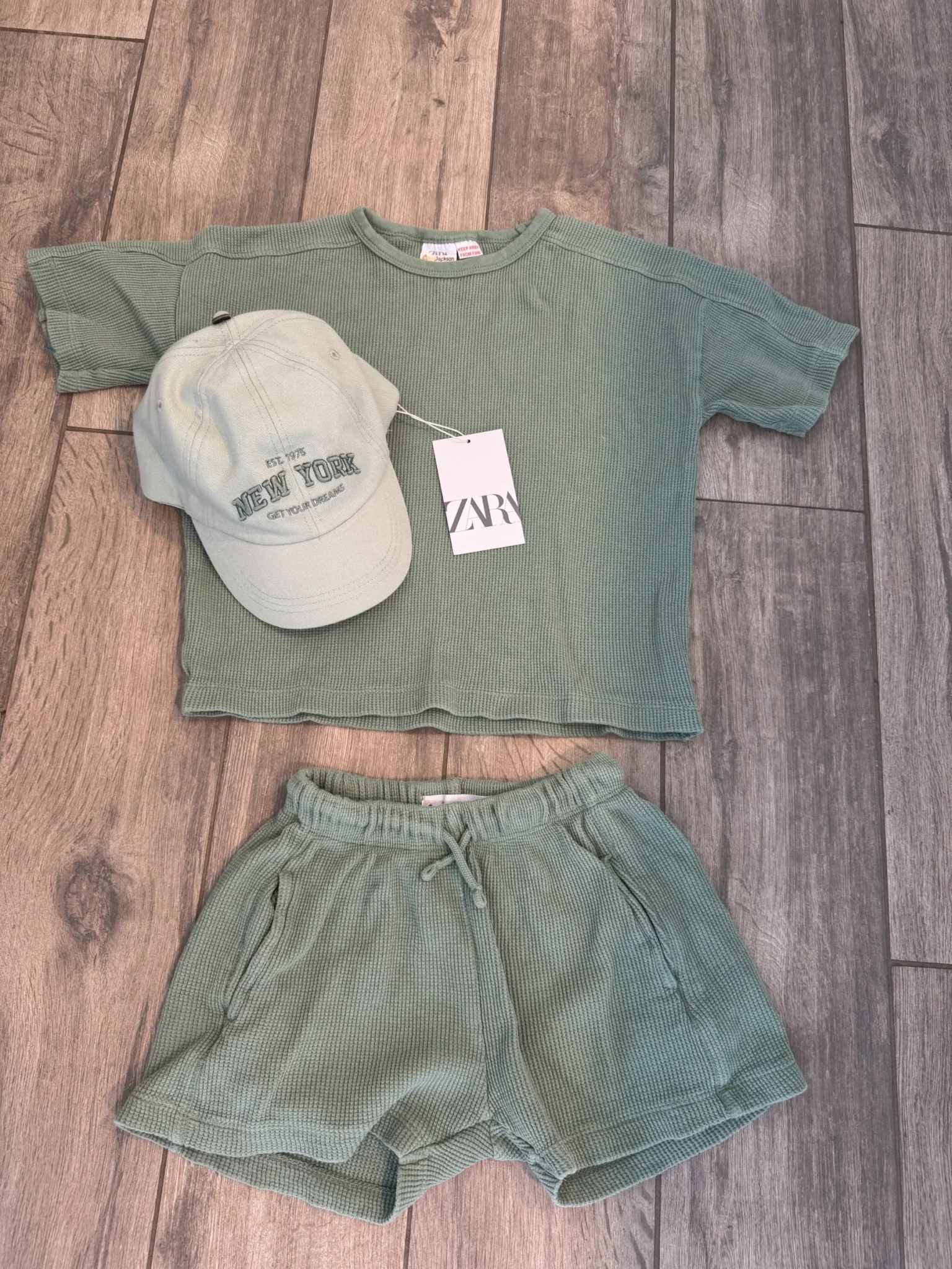 Featured image for 4-5 ans -Ensemble 3 pièces Zara