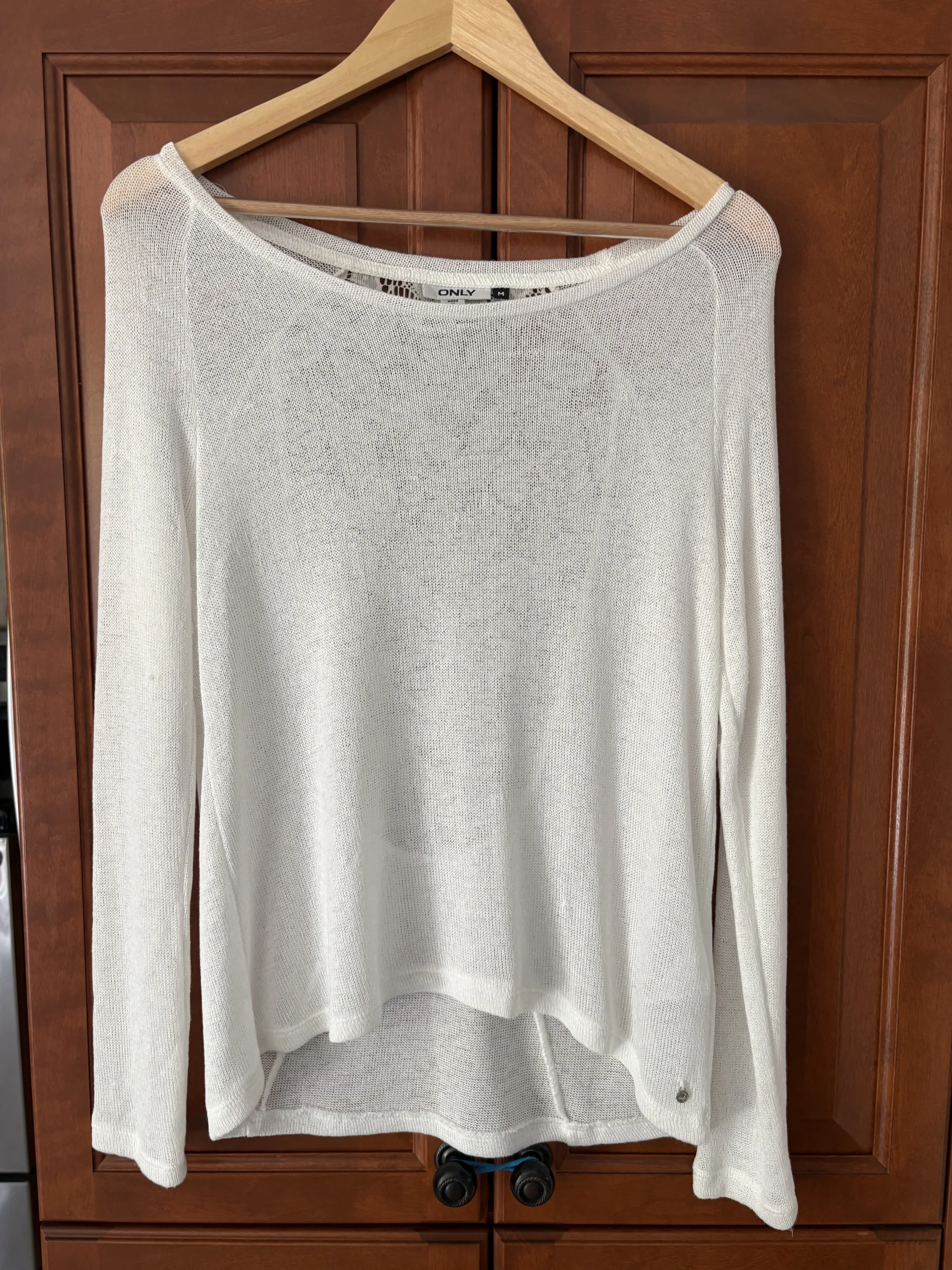 Pull blanc Only avec détail au dos Only seconde main