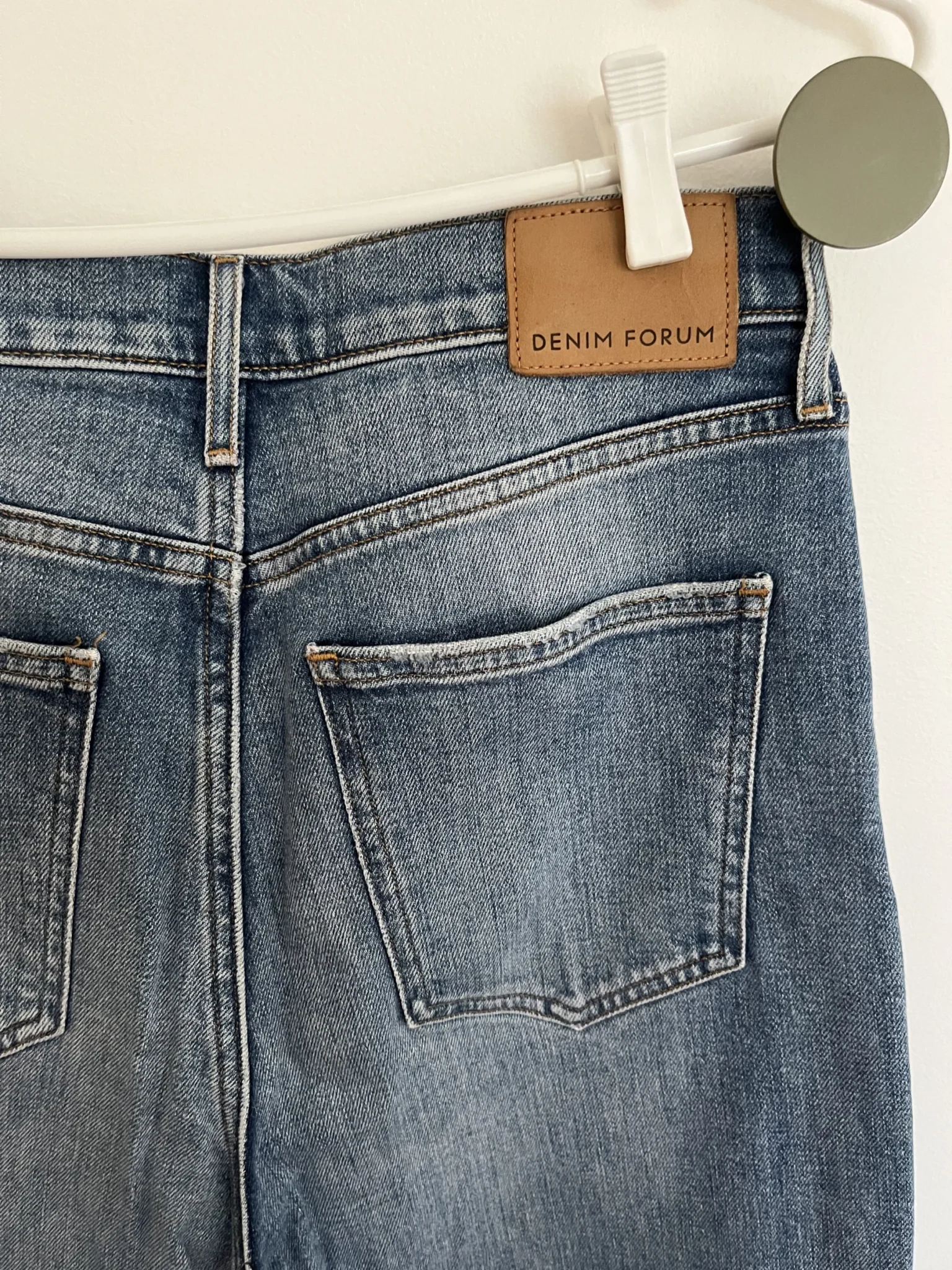 Image for Jean droit taille haute Arlo, Coton Bio - Aritzia