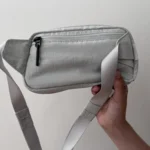 Thumbnail for Sac banane Lululemon Everywhere Belt Bag 1L – Gris pâle