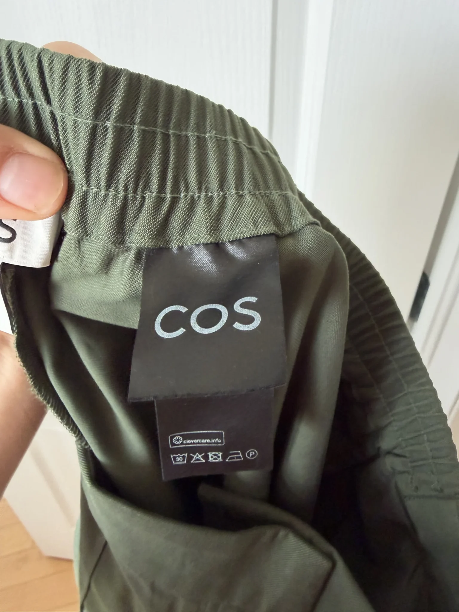 Image for Pantalon femme COS kaki taille 6