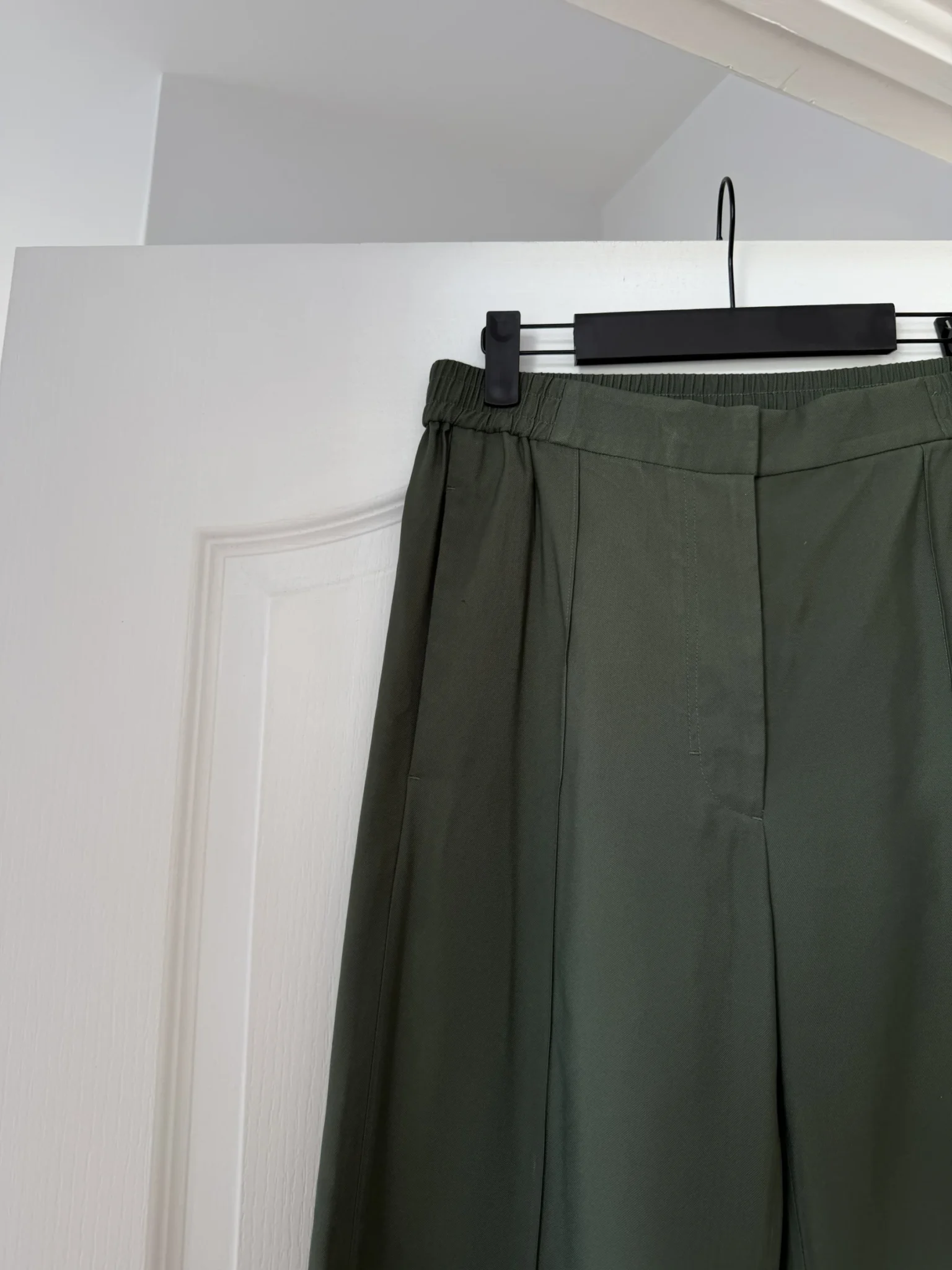 Image for Pantalon femme COS kaki taille 6