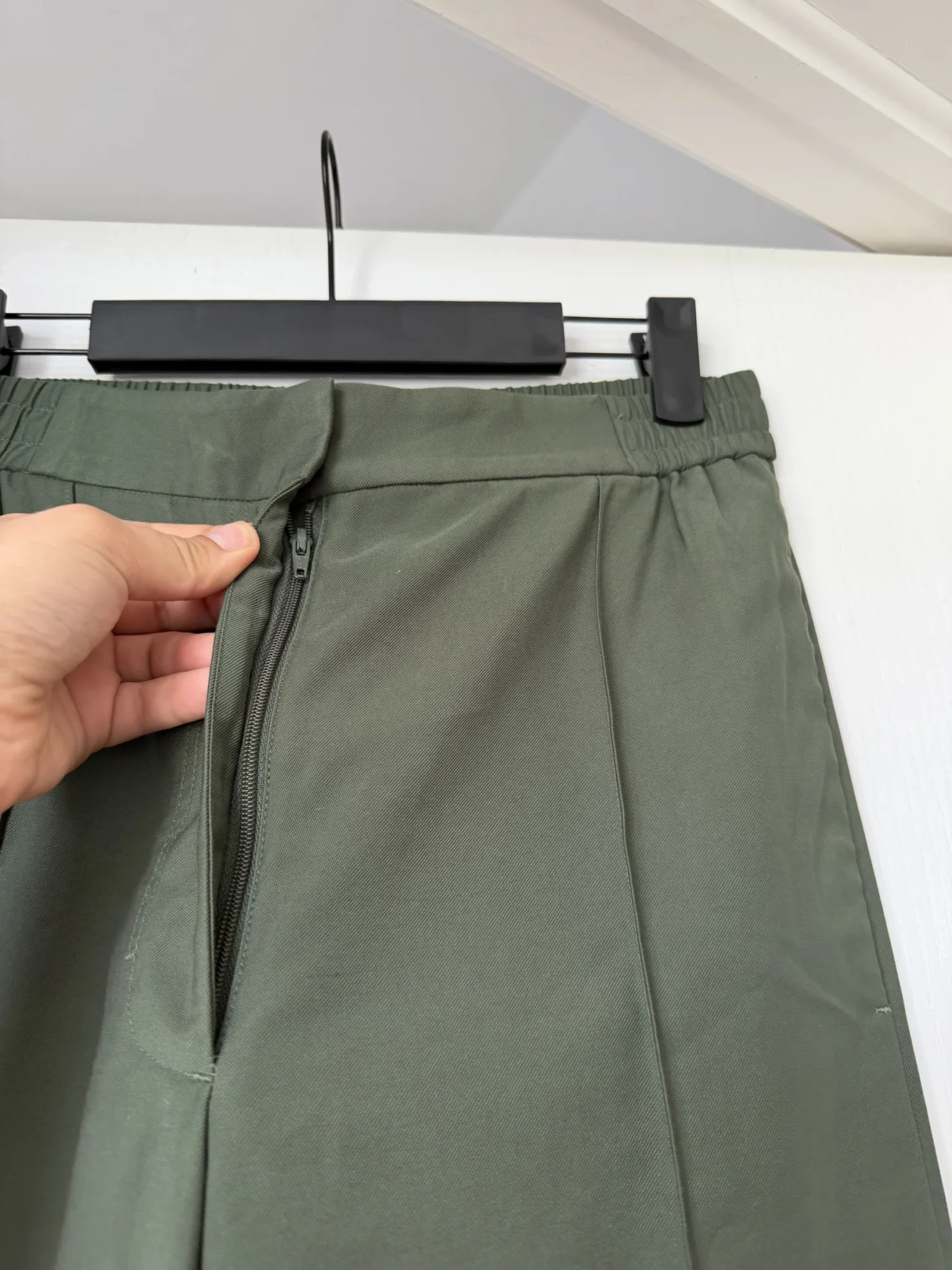 Image for Pantalon femme COS kaki taille 6