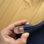 Thumbnail for Sac Longchamp Large modèle le Pliage bleu marine et cuir marron