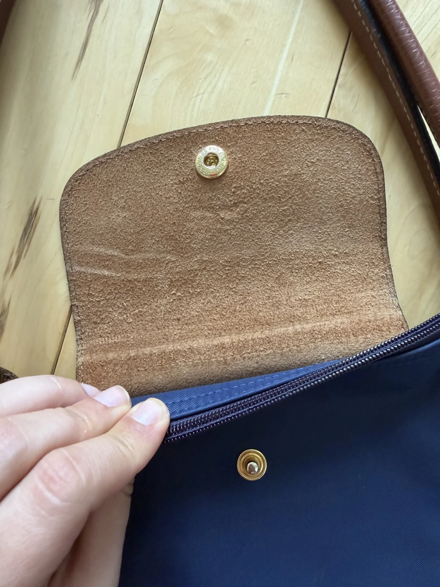 Image for Sac Longchamp Large modèle le Pliage bleu marine et cuir marron