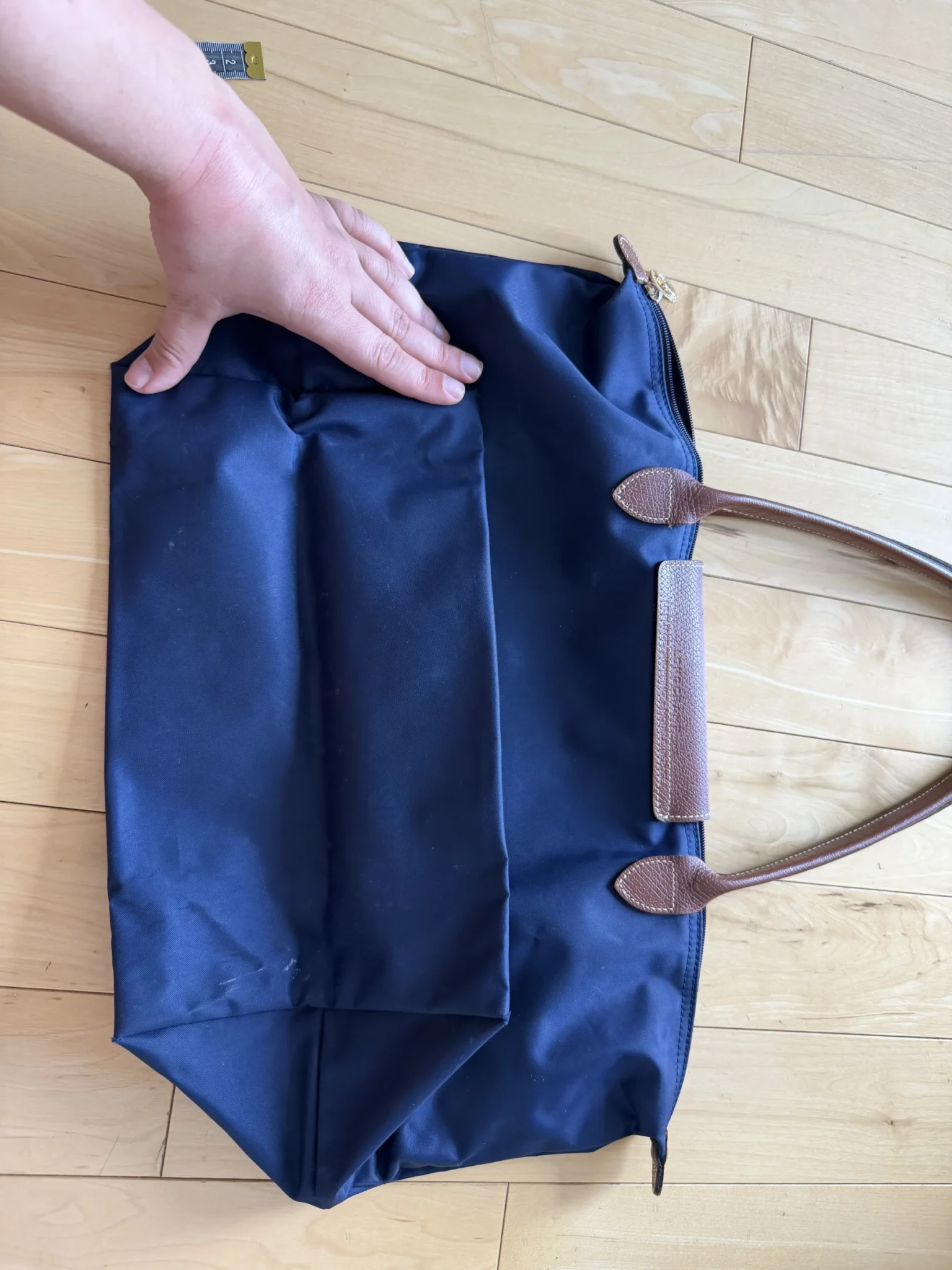 Image for Sac Longchamp Large modèle le Pliage bleu marine et cuir marron