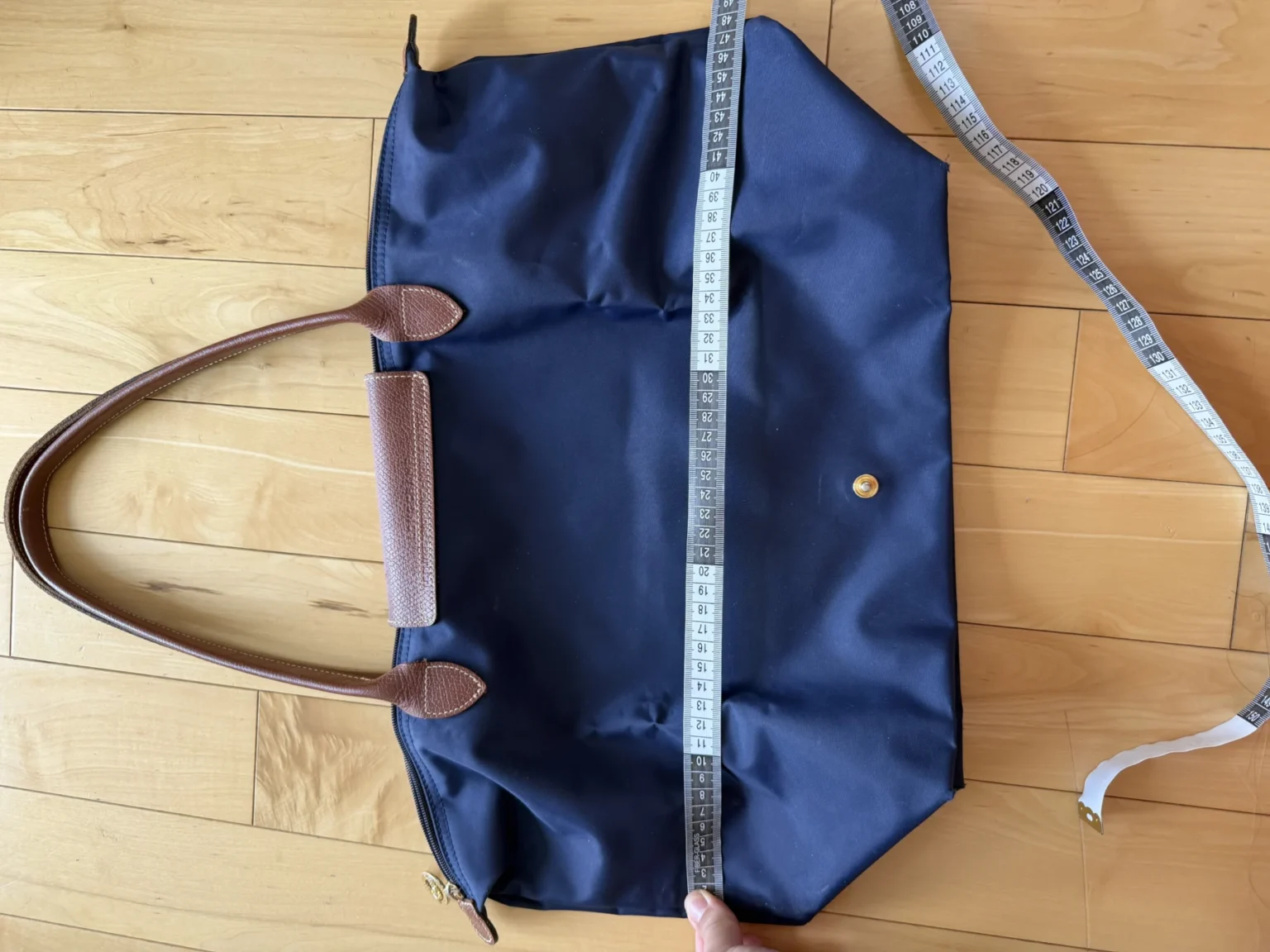 Image for Sac Longchamp Large modèle le Pliage bleu marine et cuir marron