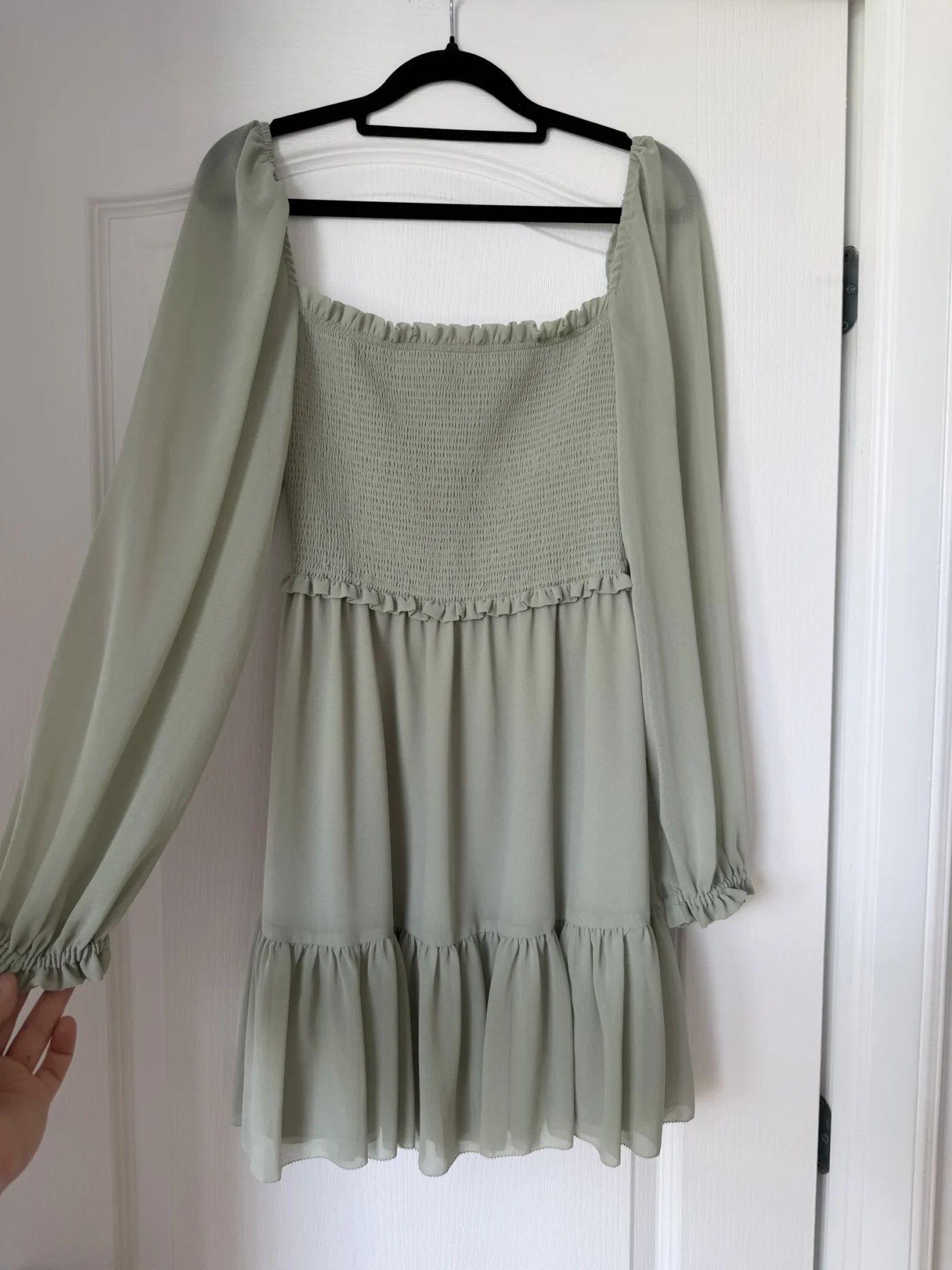Image for Robe Aritzia Wilfred modèle Tempest verte taille S