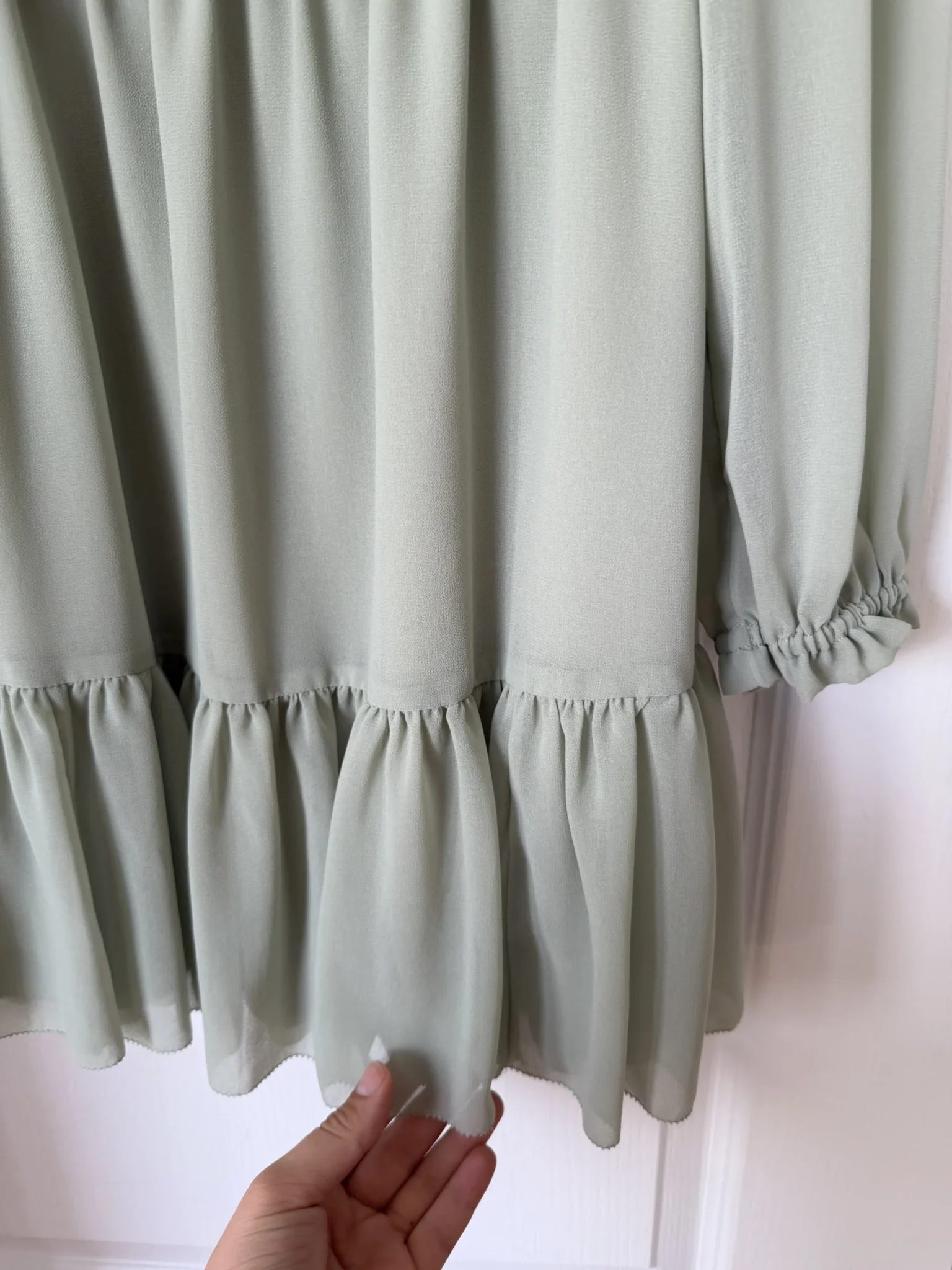 Image for Robe Aritzia Wilfred modèle Tempest verte taille S