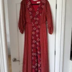 Thumbnail for Robe longue Taylor taille 4 motifs fleuris rouge et rose