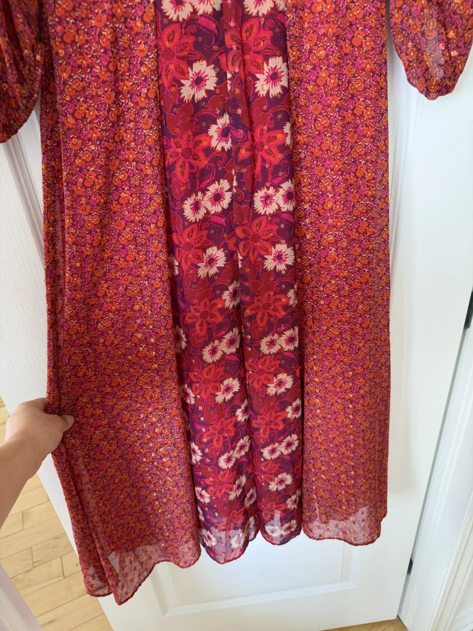 Image for Robe longue Taylor taille 4 motifs fleuris rouge et rose