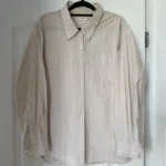 Thumbnail for Chemise oversize Wilfred Free Aritzia taille XS rayé blanche et beige