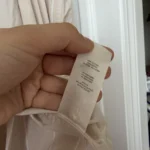 Thumbnail for Chemise oversize Wilfred Free Aritzia taille XS rayé blanche et beige