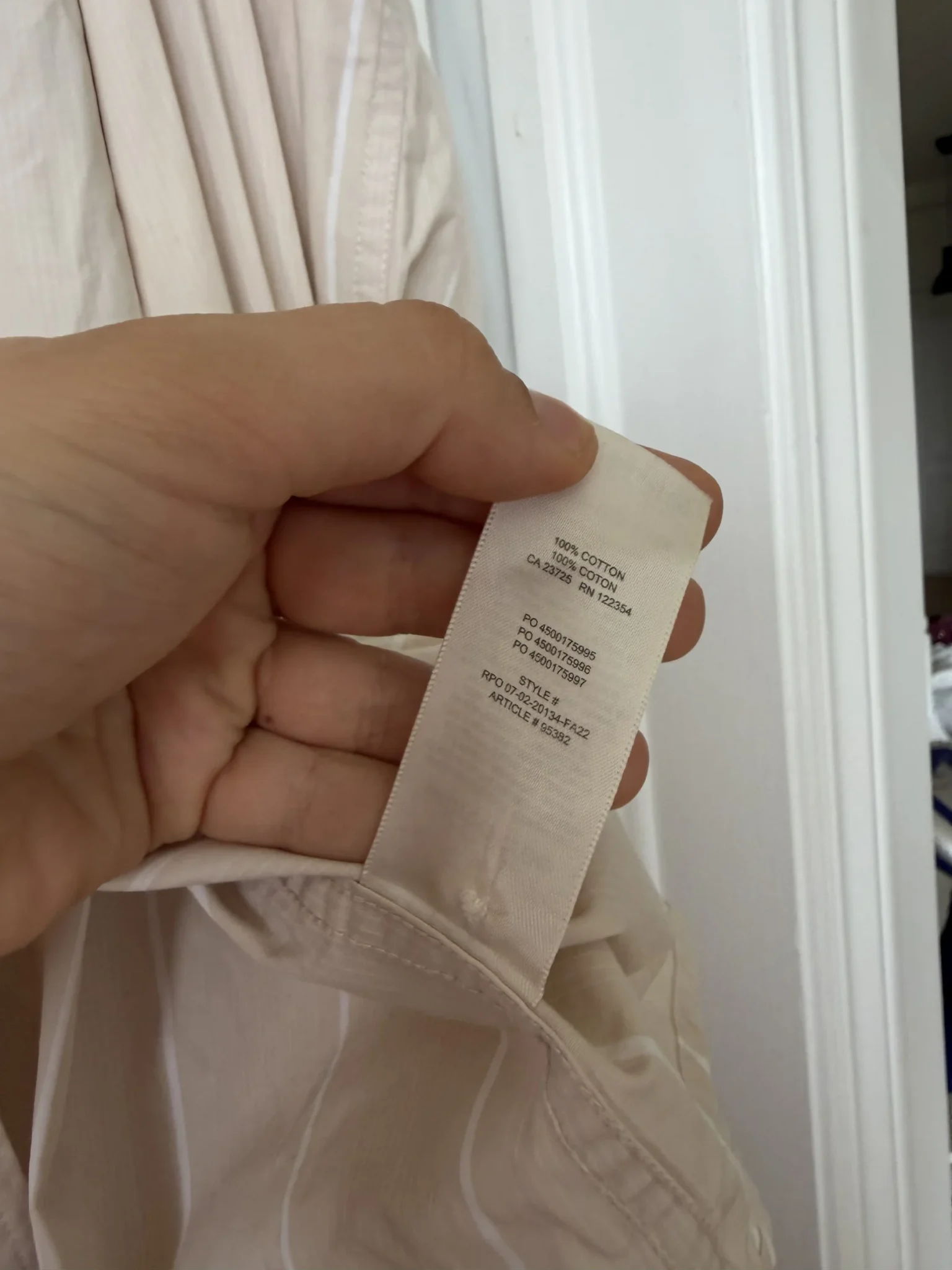 Image for Chemise oversize Wilfred Free Aritzia taille XS rayé blanche et beige
